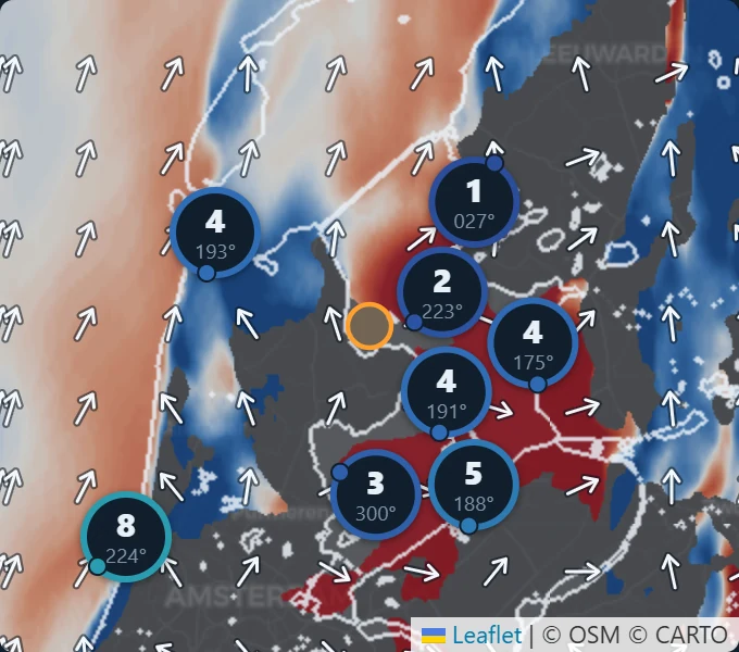 Direction: compared with the usual direction on the map. Blue = the wind has backed, red = veered. A sharp line between blue and red is a wind shift. Grey = too little wind to have a direction.